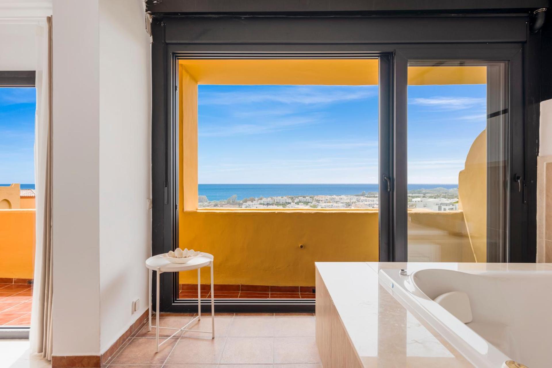 Sky And Sea Estepona Penthouse Dış mekan fotoğraf