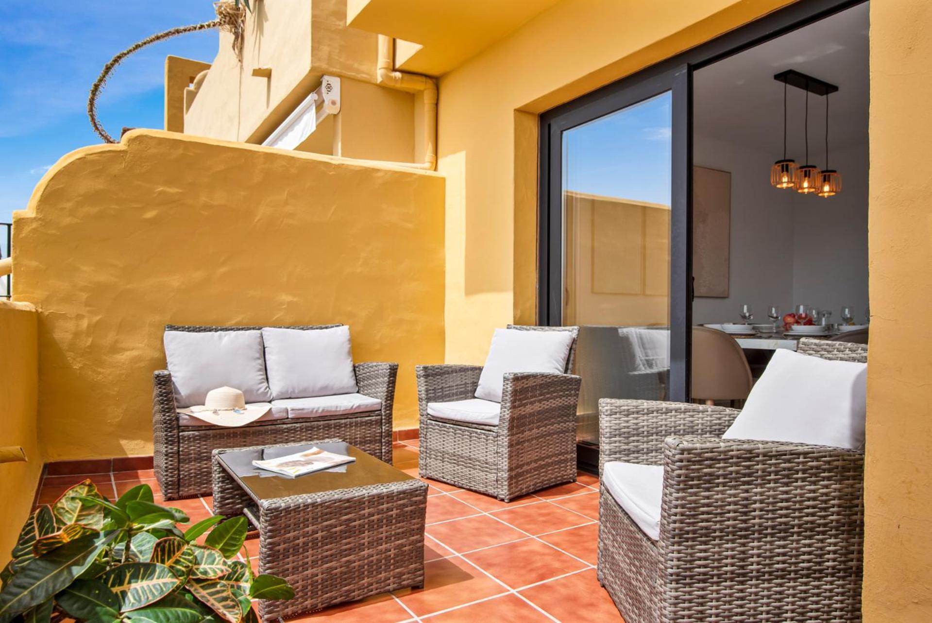 Sky And Sea Estepona Penthouse Dış mekan fotoğraf